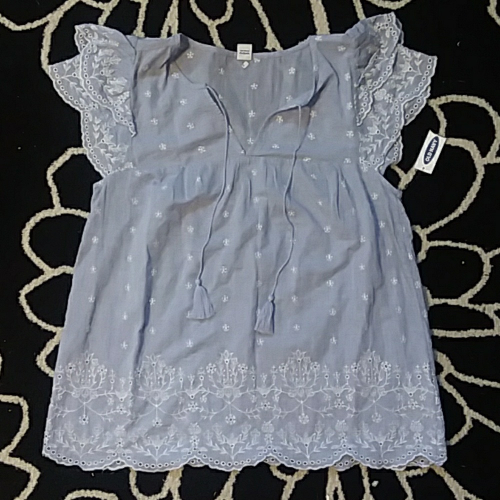 Embroidered Old Navy Top